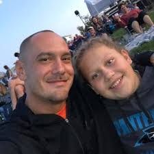 Aaron Bohlen's Instagram, Twitter & Facebook