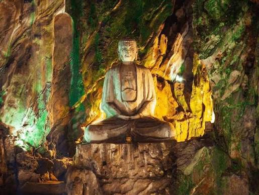 động Huyền Không Đà Nẵng