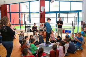 In der hausbegehung der besonderen art zeigten die kinder, was ihren alltag im haus nazareth ausmacht und wofür die einzelnen räume genutzt werden können. Bisingen Von Den Kleinen Grossen Konflikten Bisingen Schwarzwalder Bote