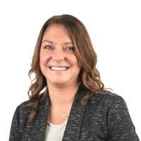 Genevieve Estes's Instagram, Twitter & Facebook