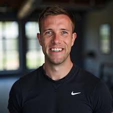 🏁 Hyrox vs. Longevity Decathlon Which event would you love to participate  in? That was the immediate question that came to my mind after I read about  Dr. med. Lutz Graumann newly