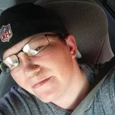 Ginger Phipps's Instagram, Twitter & Facebook