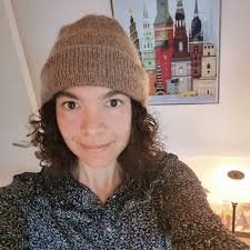 Se lige denne super bløde Oslo hue af @petiteknit. Den er strikket i 1 tråd  Kid Seta og 1 tråd Luxgarn baby Alpaca 60% uld 40%. Så for 113kr for du garn