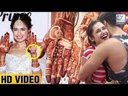 After yuvika chaudhary work in kannada language films maleyali jotheyali in 2009. Yuvika Chaudhary S Mehndi Recreates A Scene From Bigg Boss Youtube