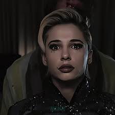 Voss 🤤 💧 @skyerileynation @Naomi Scott #fy #fypage #fyp #fypシ゚viral #fypp  #edit #smile2 #smile2edit #skyeriley #skyerileyedit #foryou #trending  #trendingvideo #funnyanimals #fyppppppppppppppppppppppp ...