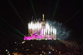 Le 31 décembre approche à grands pas. Revelation 8 Le 31 Decembre A Marseille 31 12 2013 Marseille Frequence Sud Fr