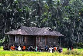 Bisa jadi dago village adalah jawabannya! Usung Rumah Tradisi Berusia 80 Tahun Dengan Gotong Royong Sarawakvoice Com