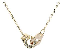 Get yourself and your girlfriend to let down your hair with a get messy day where you just bring out your inner child and get each other messy while. 14 Gifts You Should Definitely Buy Your Girlfriend This Holiday Thought Catalog