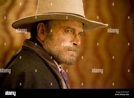 Film nero hi-res stock photography and images