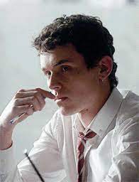 Compra «aron piper» de andreassdf en cualquiera de estos productos: Aron Piper Gif Aronpiper Discover Share Gifs