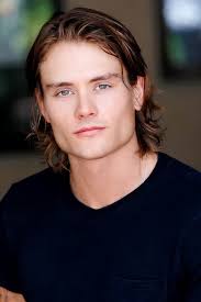 Aaron Babcock's Instagram, Twitter & Facebook