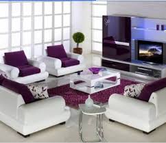 Beyaz Mobilyali Salon Dekorasyonu