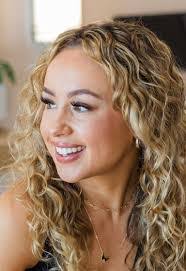 Breanne Russell's Instagram, Twitter & Facebook