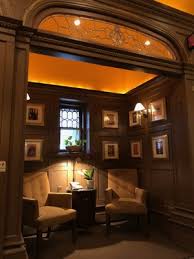 Bathrooms include showers and complimentary toiletries. Alexander Inn 51 Photos 162 Reviews Hotels 301 S 12th St Philadelphia Pa United States Phone Number