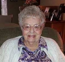 Carol Dearth's Instagram, Twitter & Facebook