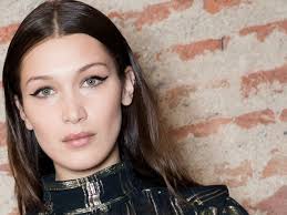 The 14 Best Waterproof Eyeliners, Tested by Editors and Makeup Pros