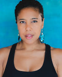 Meet the cast of The Play That Goes Wrong at 1812 Productions! Melanie  Cotton (Annie) Rain Diaz (Trevor) Michael Doherty (Dennis/Perkins) Scott  Greer (Robert/Thomas) Justin Jain (Max/Cecil/Arthur) Anthony Lawton  (Chris/Inspector Carter) Ian