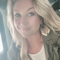 Amber Engel's Instagram, Twitter & Facebook