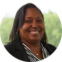 Kimberly Chretien's Instagram, Twitter & Facebook