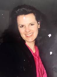 Hi I was wondering if anyone could possibly open both ladies eyes they lady  In Yellow sadly passed away They both gave brown eyes Thankyou so much in  advance this would mean