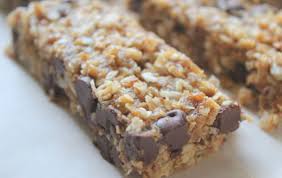 Barres Tendres Au Granola Et Chocolat Recette Recette Recette Facile Et Recette Barre De Cereales