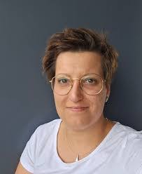 Sandra Jantz's Instagram, Twitter & Facebook