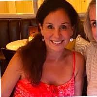 Stephanie Salsman's Instagram, Twitter & Facebook