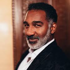 Norm Lewis