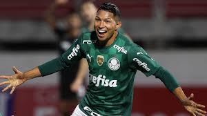 Palmeiras is one of the most popular clubs, with the most trophies and the most success in brazil, with around 18 palmeiras was founded by italian immigrants on august 26, 1914, as palestra itália. Corinthians X Palmeiras Onde Assistir Escalacao Horario E As Ultimas Noticias Goal Com