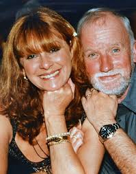 Meet the women so infuriated by their other halves they went back to work