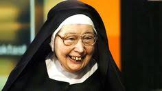 11 Sister Wendy Beckett ideas