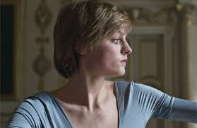 Cambridge university in the mean time, who is emma corrin? Emma Corrin Gif Tumblr She Is Best Known For Portraying Diana Princess Of Wales In The Netflix Series The Crown Ayllonices