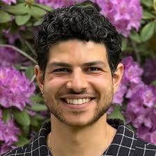 Caroline Ragan (@LumoseMarket)