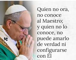 Santo padre león catorce muchas felicidades por su gran entrega y trabajo  es un gran ejemplo para nosotros , bendiciones a usted y a su familia