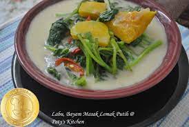 Born to eat force to cook. Patyskitchen Pumpkin And Spinach In Coconut Soup Masak Lemak Putih Labu Dan Bayam