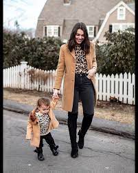 Our Favorite Mommy And Me Matching Outfit For This Winter Spring Winter Outfit Idea 2019 Lassige Outfits Outfit Frau