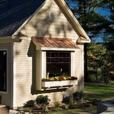 Exterior Front Box Window Design Pictures Remodel Decor And Ideas Bay Window Exterior Windows Exterior Traditional Exterior