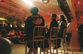 10月20日の夕暮れから日付が変わるまで トークセッションあり ボーリングあり ライブありの盛りだくさんな宴が続いた neut magazine 創刊イベント neut bowl ニュートボウル 左からneut編集長jun haru さん yumeさん makotoさん 若林恵さん