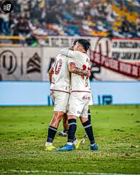 Universitario🇵🇪 venció 2-1 a Sport Huancayo🇵🇪 por la última fecha del Torneo Apertura🏆🇵🇪. Los "Cremas" fueron de menos a más en el partido y así poder conseguir la victoria para cerrar de