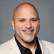 Aaron Powell's Instagram, Twitter & Facebook