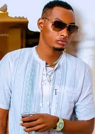 Sia Savage finally don kam na do ooo e say duya make una vote 4 ram 4 House  mate salone S4 😳😳😳😳😳😳😳😳🎈🎈