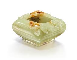 a yellow jade chilong waterpot china qing dynasty 18th century 清十八世紀 黃 玉雕螭龍紋水盂 asian art museum chinese art metropolitan museum of art