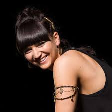 Michelle Cade's Instagram, Twitter & Facebook