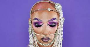 Photo exhibit showcasing history of Drag Queens prepares to open in Belfast 