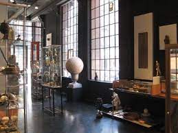 De Vera 1 Crosby Street Nyc Store Museum The Owner Frederico De Vera Travels Around The World Buying An Beautiful Interiors Interior Interior And Exterior