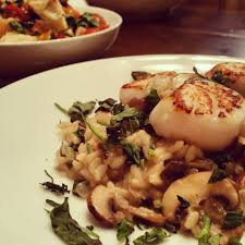 Recipe courtesy of marion cunningham. Hell S Kitchen Mushroom Truffle Oil Risotto With Pan Seared Scallops The Front Porch Gourmet