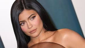 Kylie Jenner IG Post Leads To Surge In Voter Registration: PHOTOS