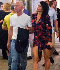They spent the day enjoying the beautiful day and relaxing on the beach. World S Richest Man Bezos Spotted Boating With New Girlfriend In Venice Orissapost