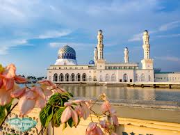 Kota kinabalu ( malezya telaffuzu: Things To Do In Kota Kinabalu Sabah Malaysia Laugh Travel Eat