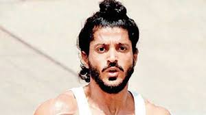 Milkha singh is a former indian track and field sprinter also known as the flying sikh. Film Review Bhaag Milkha Bhaag Run To Watch This Marvel